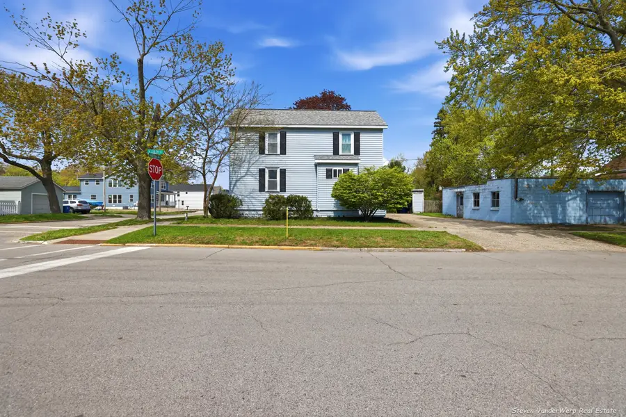 533 Fulton Street, Grand Haven, MI 49417 - #2