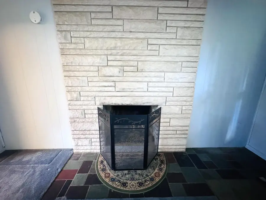 2523 Lake Shore Drive, Niles, MI 49120 - #3