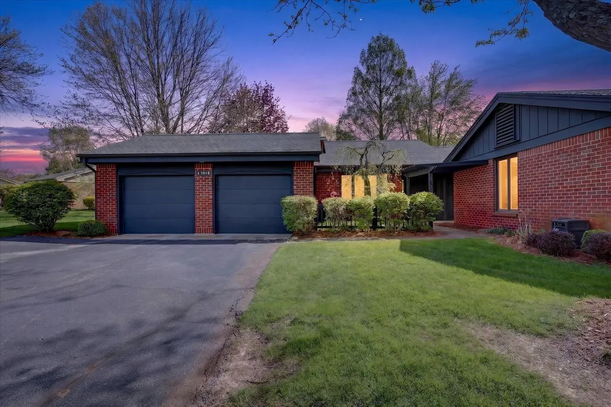 1308 Suncrest Drive Ne #69, Grand Rapids, MI 49525 - #1