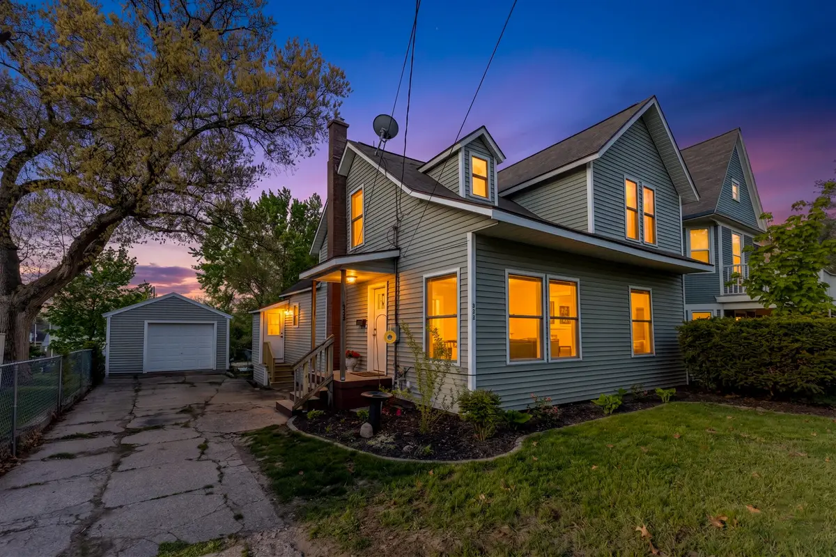 832 Sigsbee Street Se, Grand Rapids, MI 49506 - #1