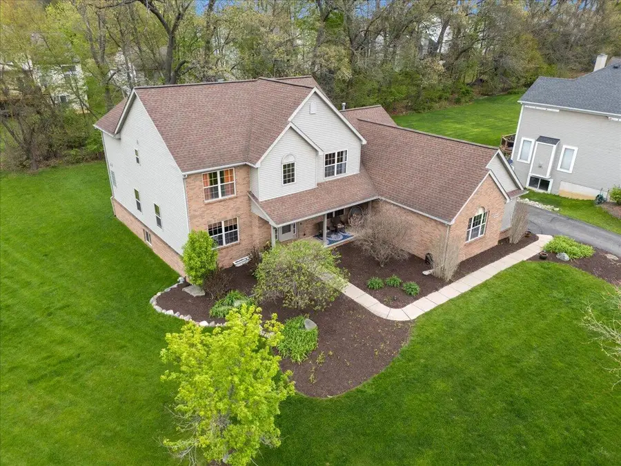 9783 Viewcrest Court, Howell, MI 48843 - #2