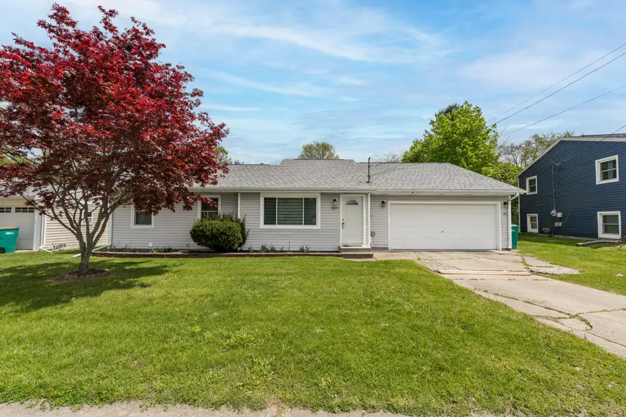 5829 Claremount Street, Portage, MI 49024 - #2