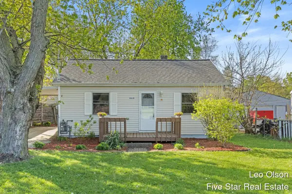 2610 Riley Avenue Sw, Wyoming, MI 49509