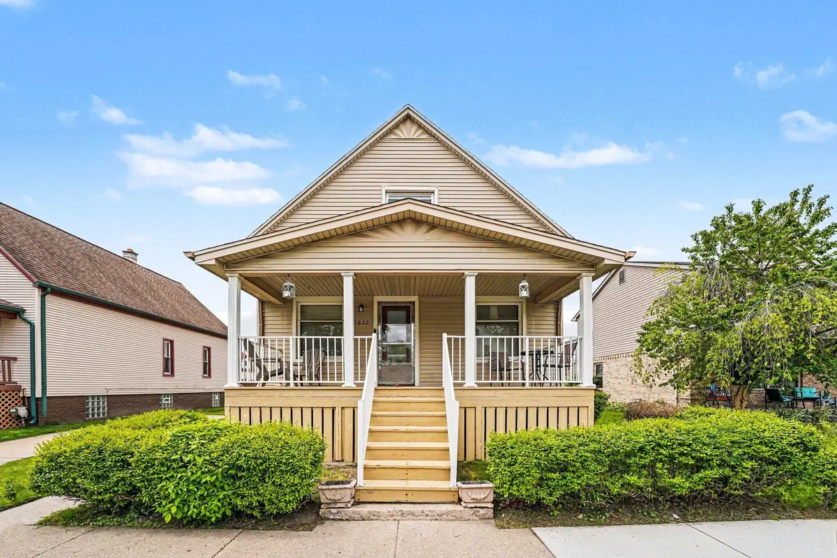 1822 4th Street, Wyandotte, MI 48192 - #1
