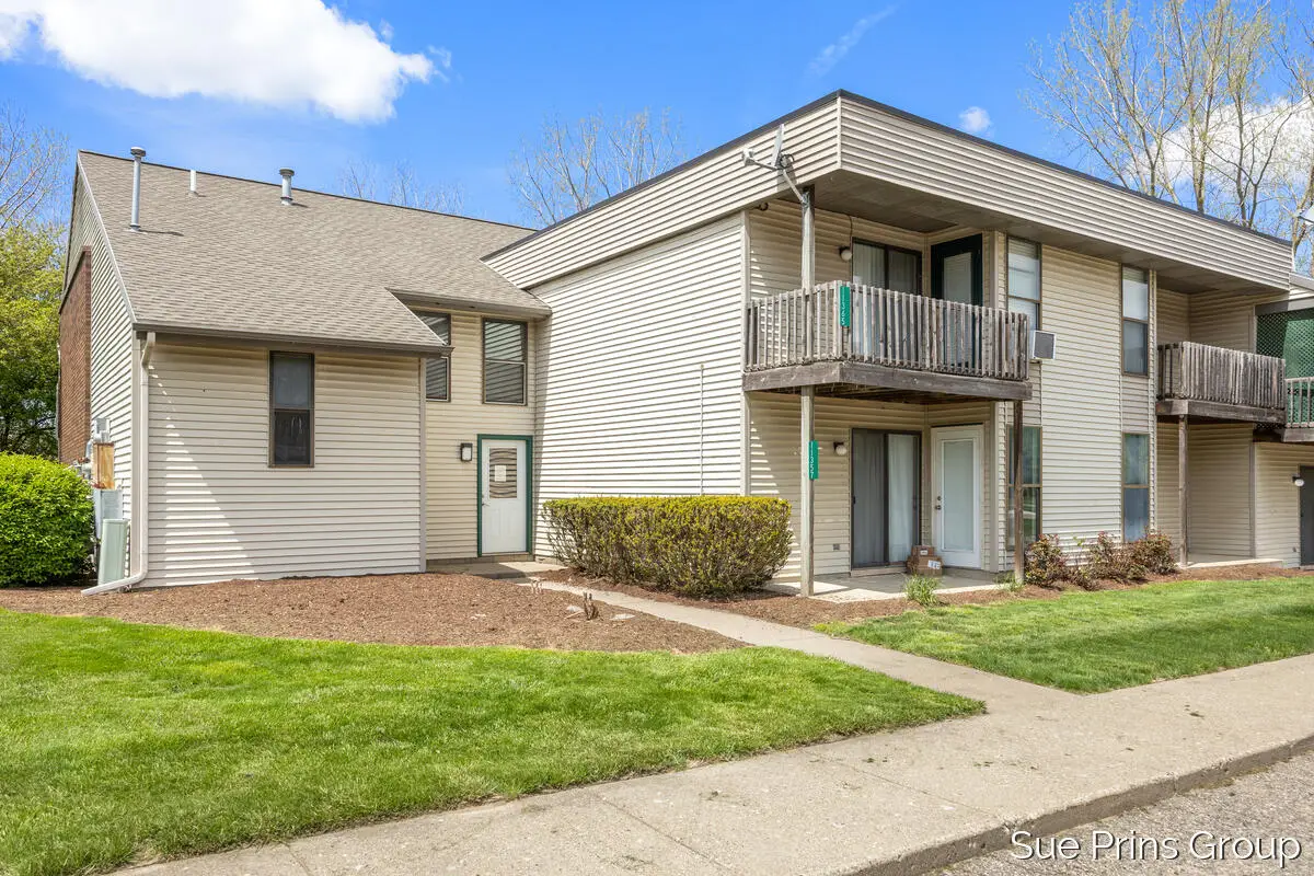 11365 40th Avenue #14, Allendale, MI 49401 - #1