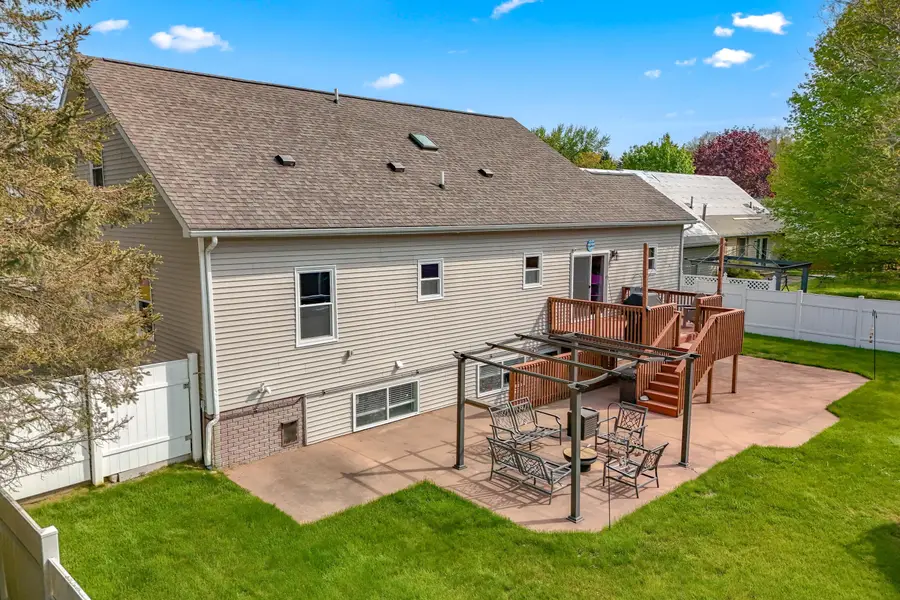 301 Case Street, Jonesville, MI 49250 - #3