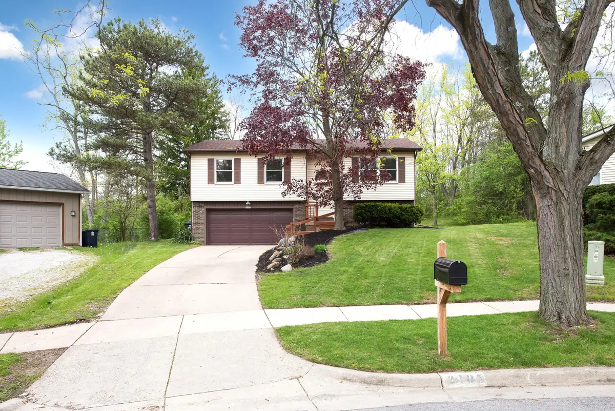 2105 Foss Court, Ann Arbor, MI 48103 - #1