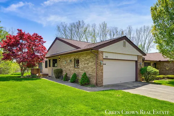 580 Gardenview Drive Sw, Byron Center, MI 49315