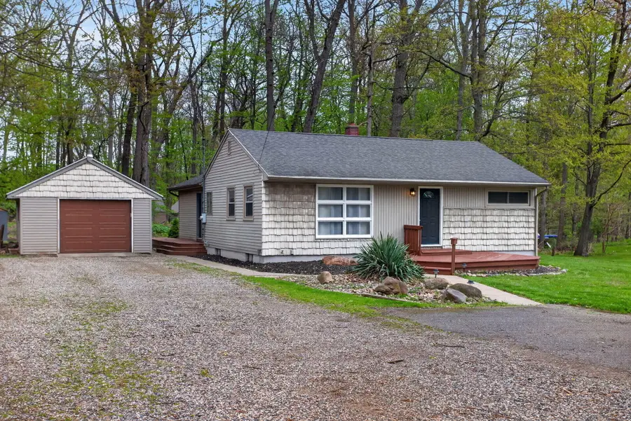 3410 Carlton Boulevard, Jackson, MI 49203 - #2