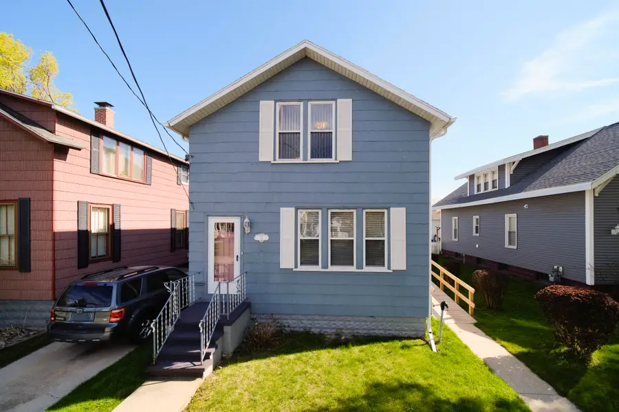 19 Clay Street, Manistee, MI 49660 - #2