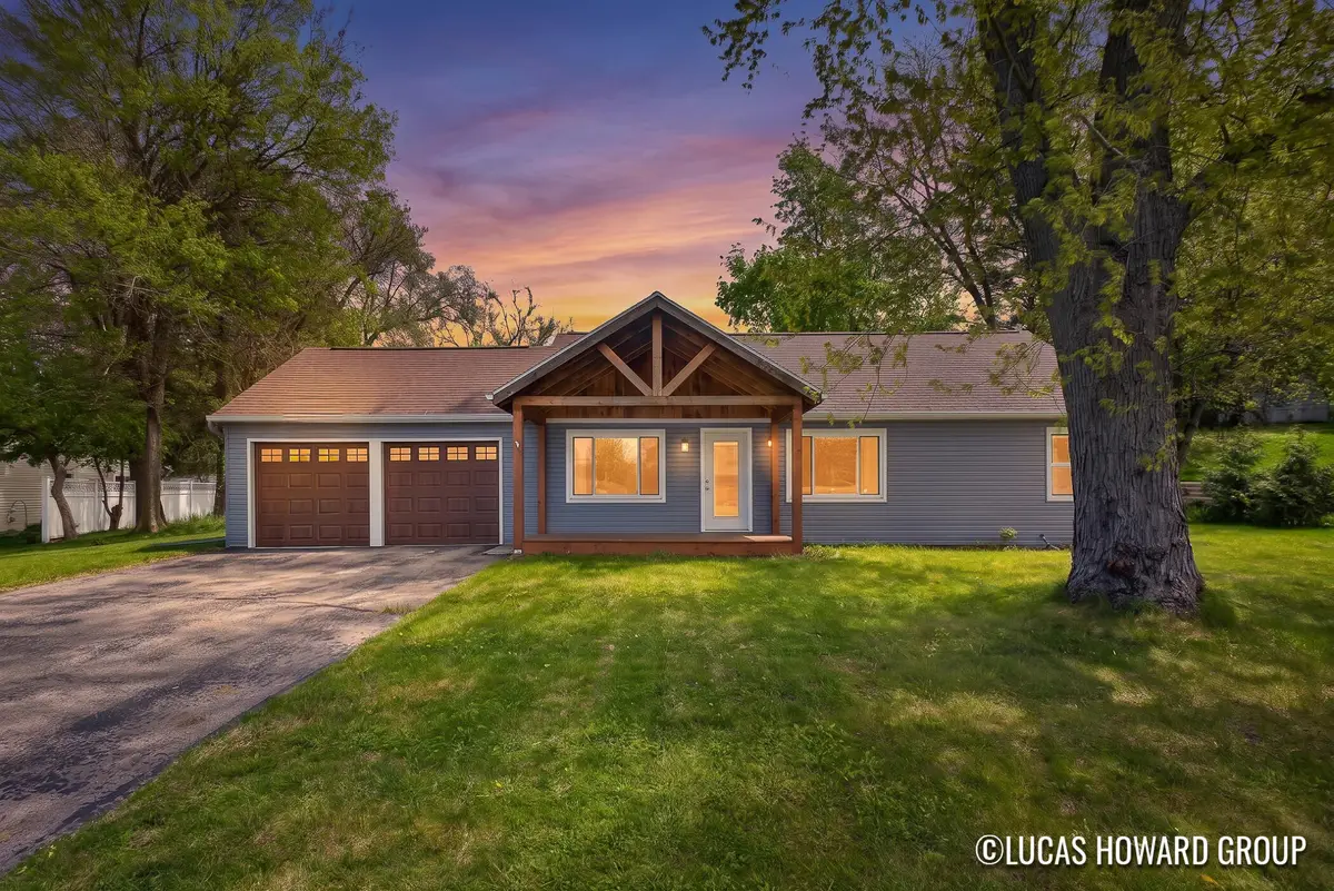 3054 Thorncrest Drive Se, Grand Rapids, MI 49546 - #1