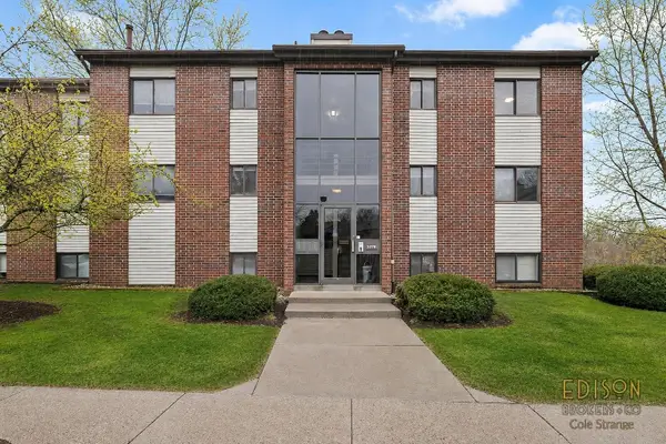 3378 Devonwood Hills Ne #F, Grand Rapids, MI 49525