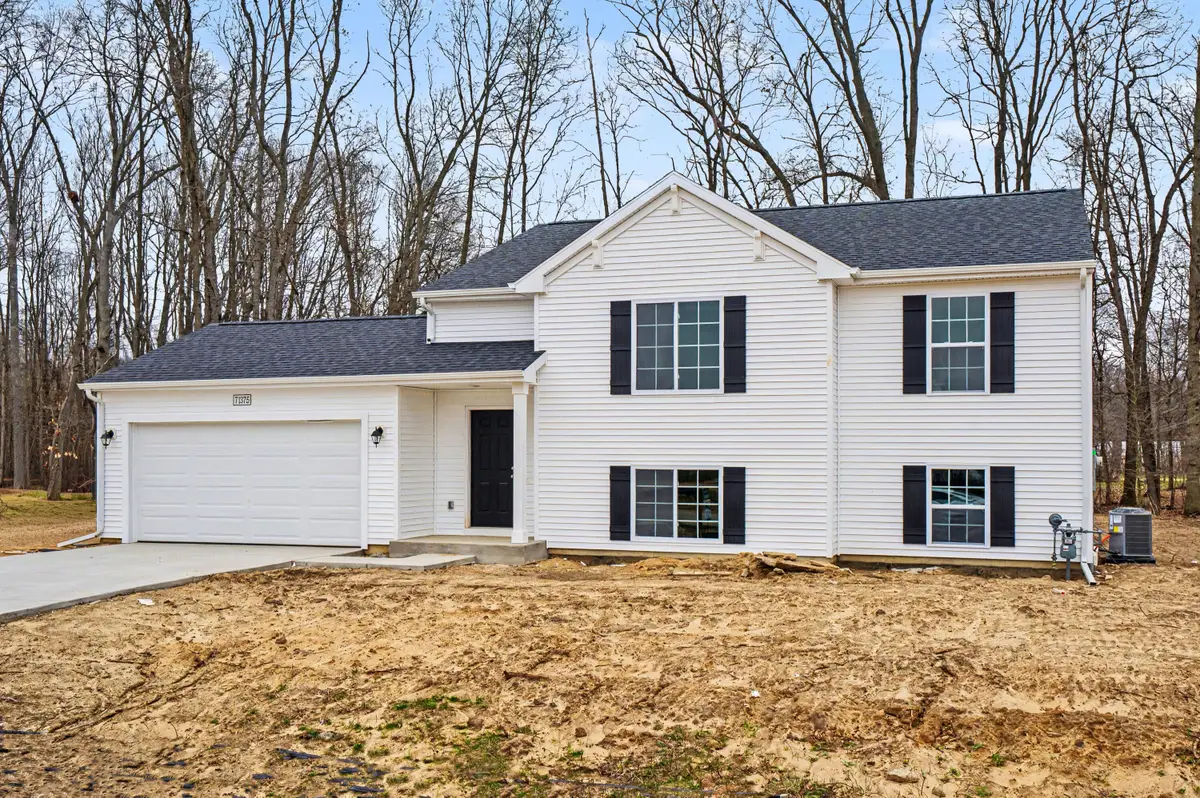 71375 Embassy Road, Edwardsburg, MI 49112 - #1