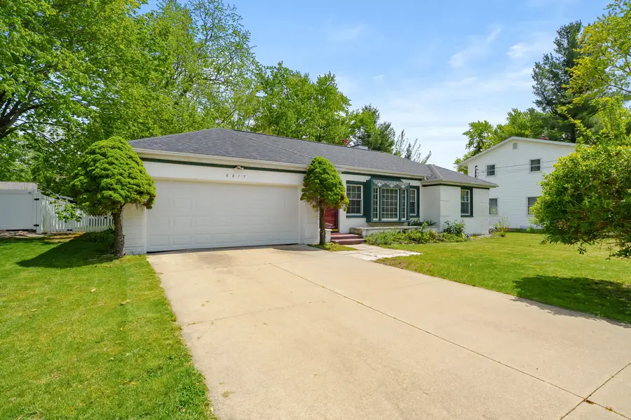 6817 Rothbury Street, Portage, MI 49024 - #3