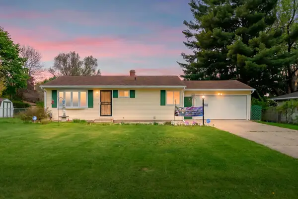 5452 Lucerne Avenue, Kalamazoo, MI 49048