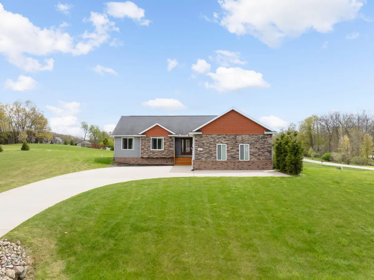 679 Pheasant Ridge Drive, Ortonville, MI 48462 - #1