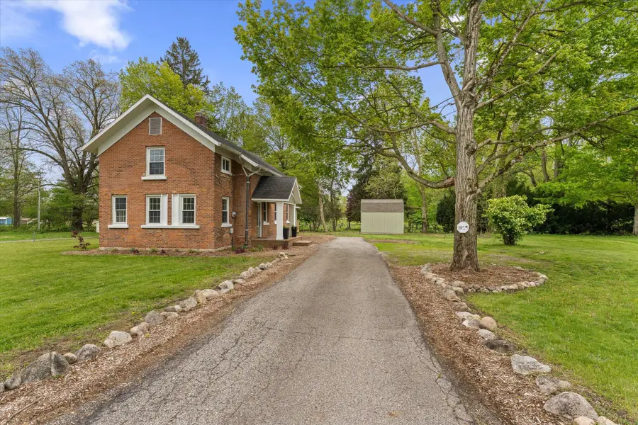 33013 Pokagon Highway, Niles, MI 49120 - #2