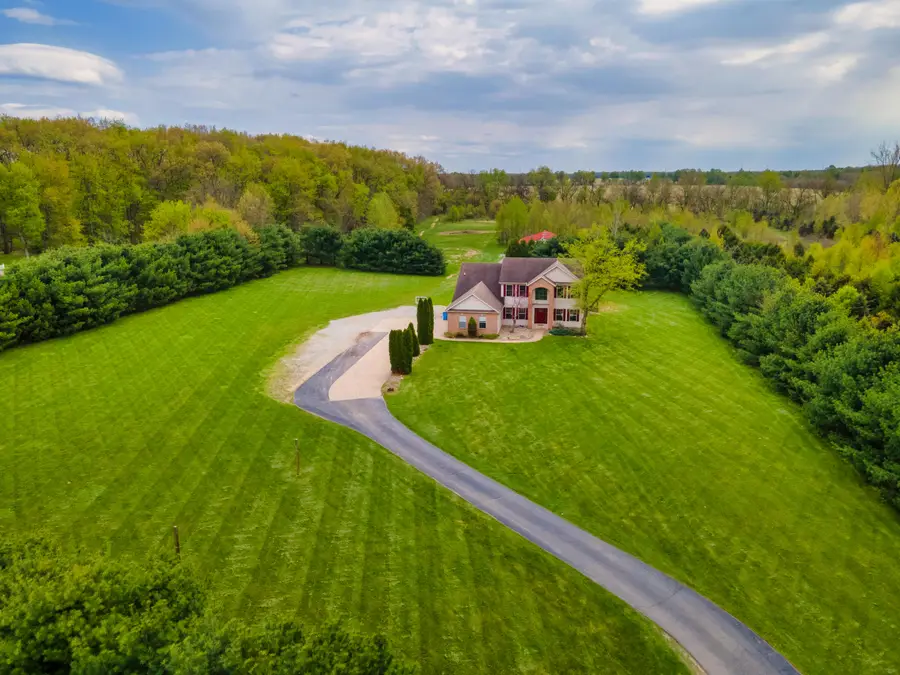 23589 Us Highway 12, Edwardsburg, MI 49112 - #2