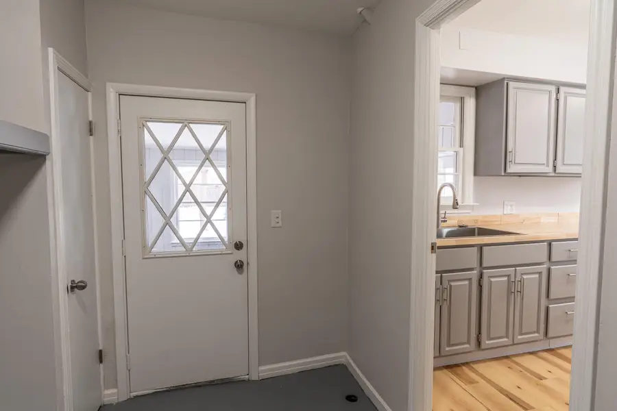 1060 Green Street, Muskegon, MI 49442 - #3