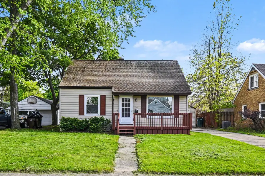 1915 Cooper Avenue, Lansing, MI 48910 - #3