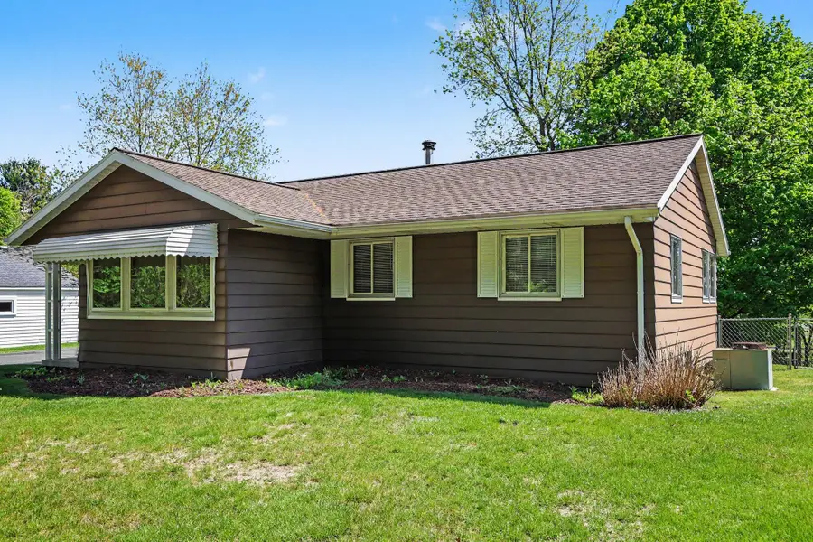 2561 Parkside Drive, Jackson, MI 49203 - #3