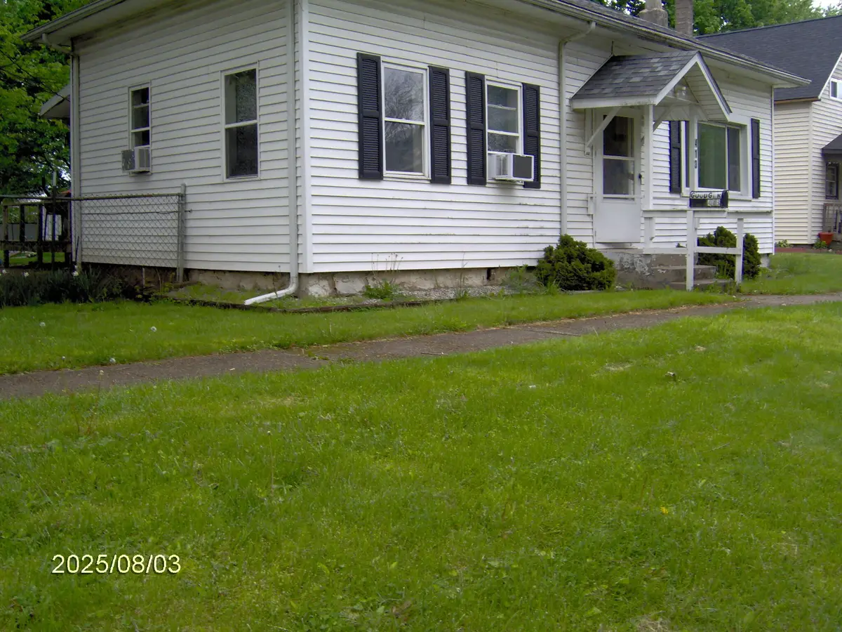413 S Clay Street, Sturgis, MI 49091 - #1