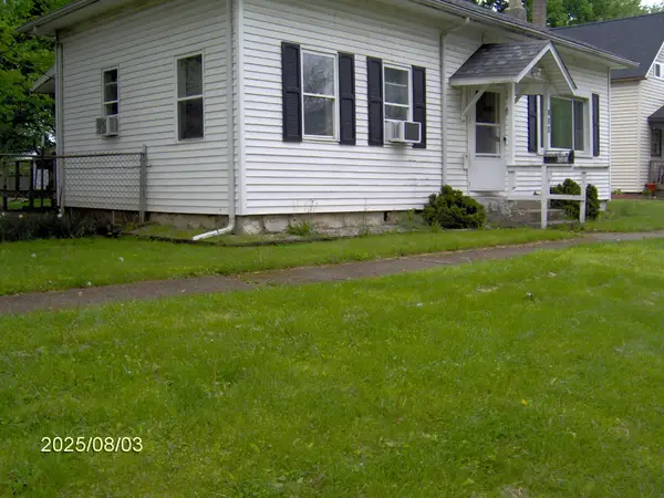413 S Clay Street, Sturgis, MI 49091
