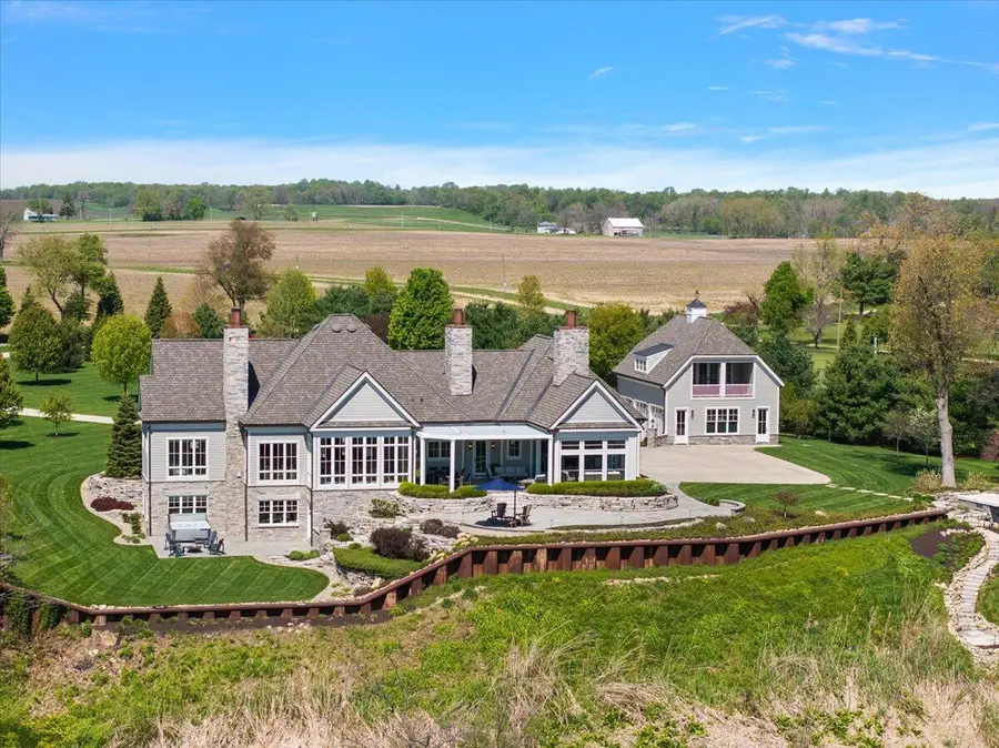 13741 S Indian Springs Road, Buchanan, MI 49107 - #3