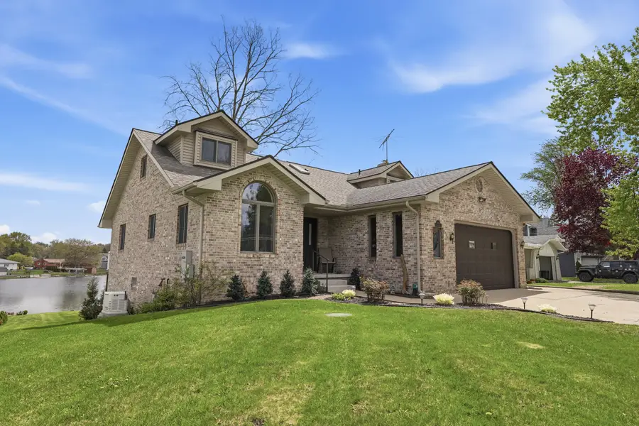 3750 Loch Drive, Highland, MI 48357 - #2