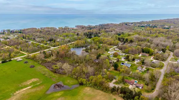 7263 Drew Lane, South Haven, MI 49090