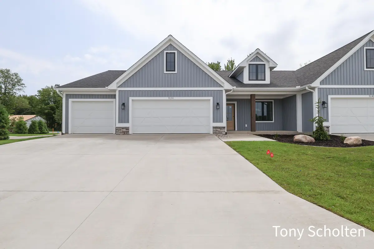 5145 Blendon Meadow Circle #28, Hudsonville, MI 49426 - #1