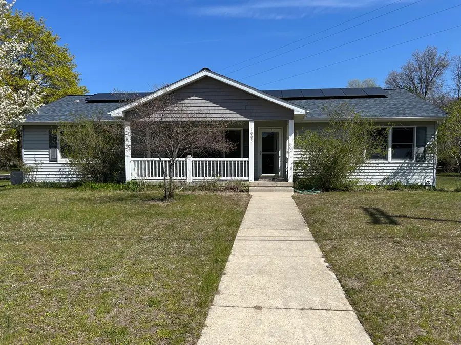 1003 Mitchell Street, Ludington, MI 49431 - #2