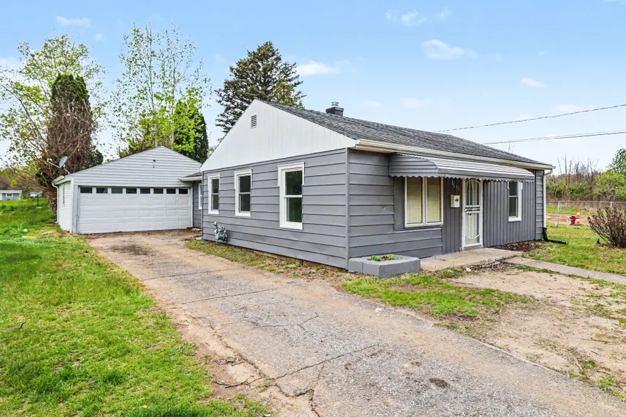 1515 Dean Drive, Albion, MI 49224 - #2