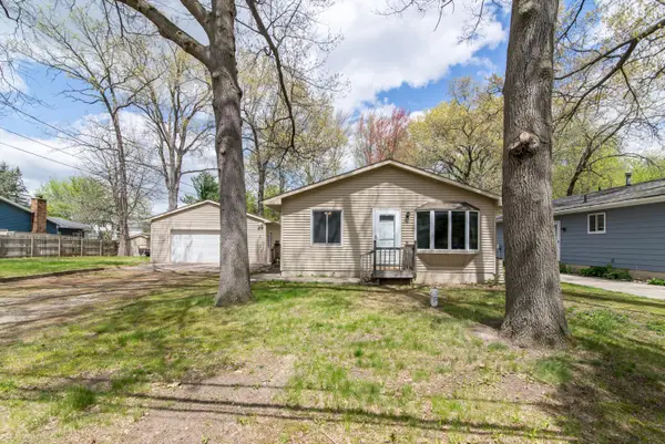 9190 Chaumont Drive, Commerce Twp, MI 48382