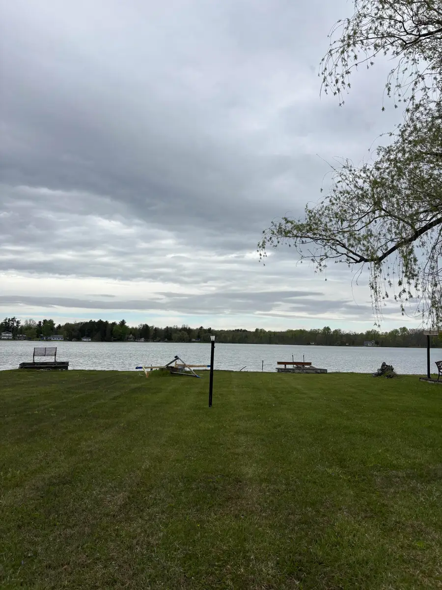 1192 Lakeview Drive, Brooklyn, MI 49230 - #3