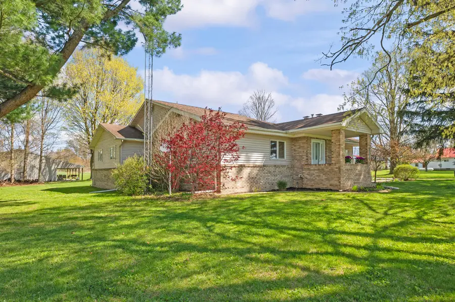 57802 92nd Avenue, Dowagiac, MI 49047 - #3
