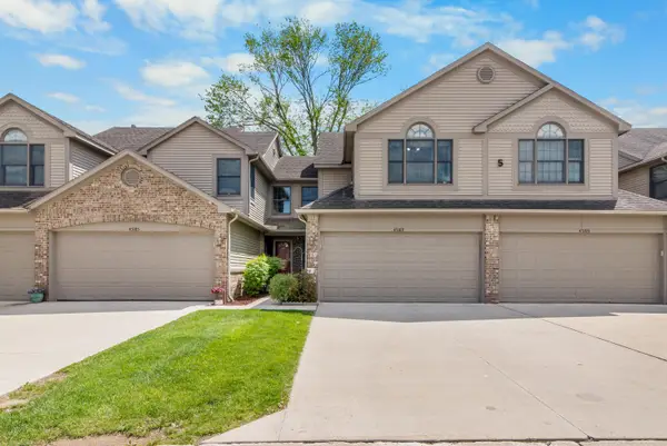 45189 Horseshoe Circle, Canton, MI 48187