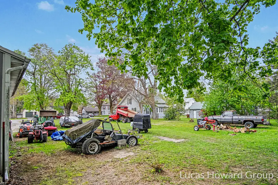223 S Sherman Street, Sheridan, MI 48884 - #2