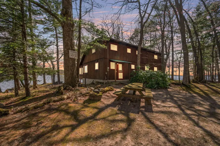 5717 W Pleasant Hill Road, Free Soil, MI 49411 - #2