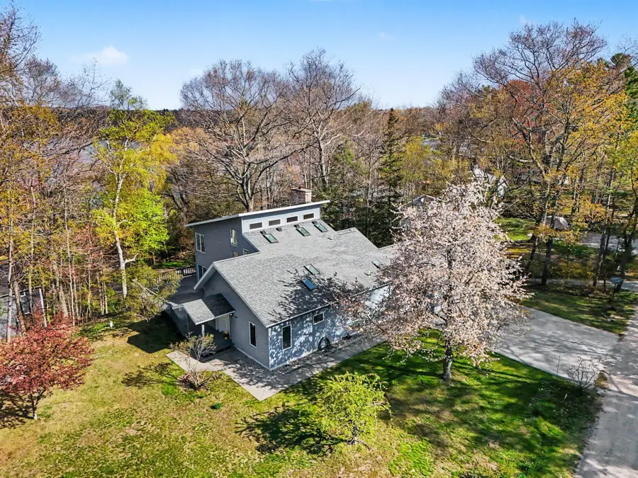 8240 W Stony Lake Road, New Era, MI 49446 - #3