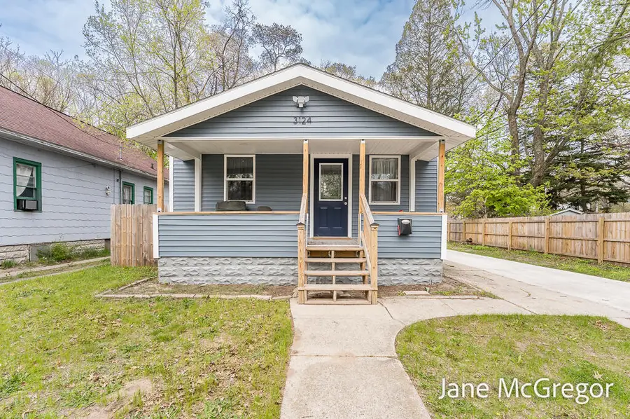 3124 5th Street, Muskegon, MI 49444 - #2