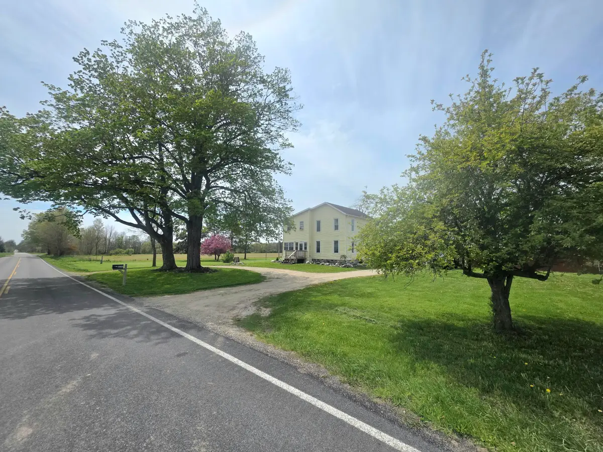 8884 S Townhall Road, Sheridan, MI 48884 - #1