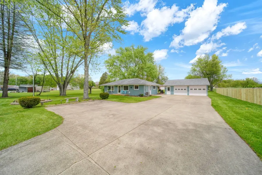 5030 E Berry Road, Pleasant Lake, MI 49272 - #3
