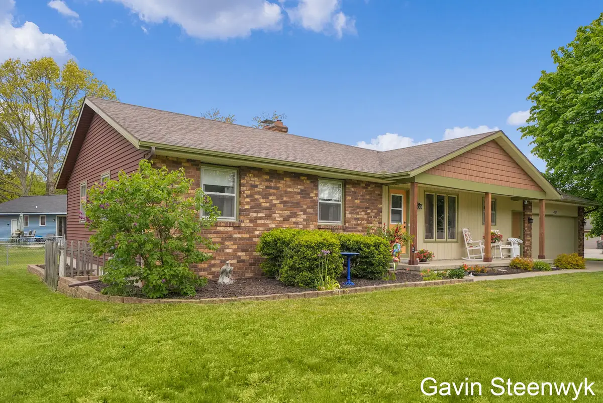 401 Kingwood Drive, Holland, MI 49424 - #1