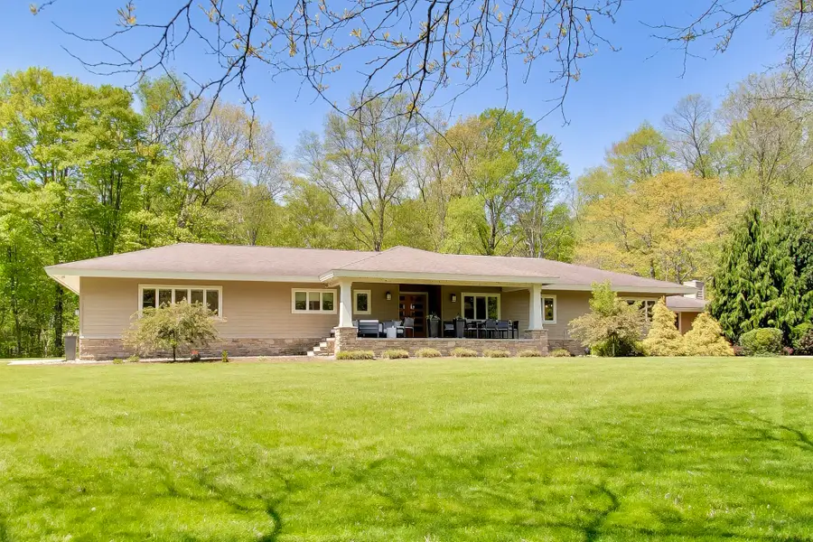 5499 Topanga Drive, Coloma, MI 49038 - #2
