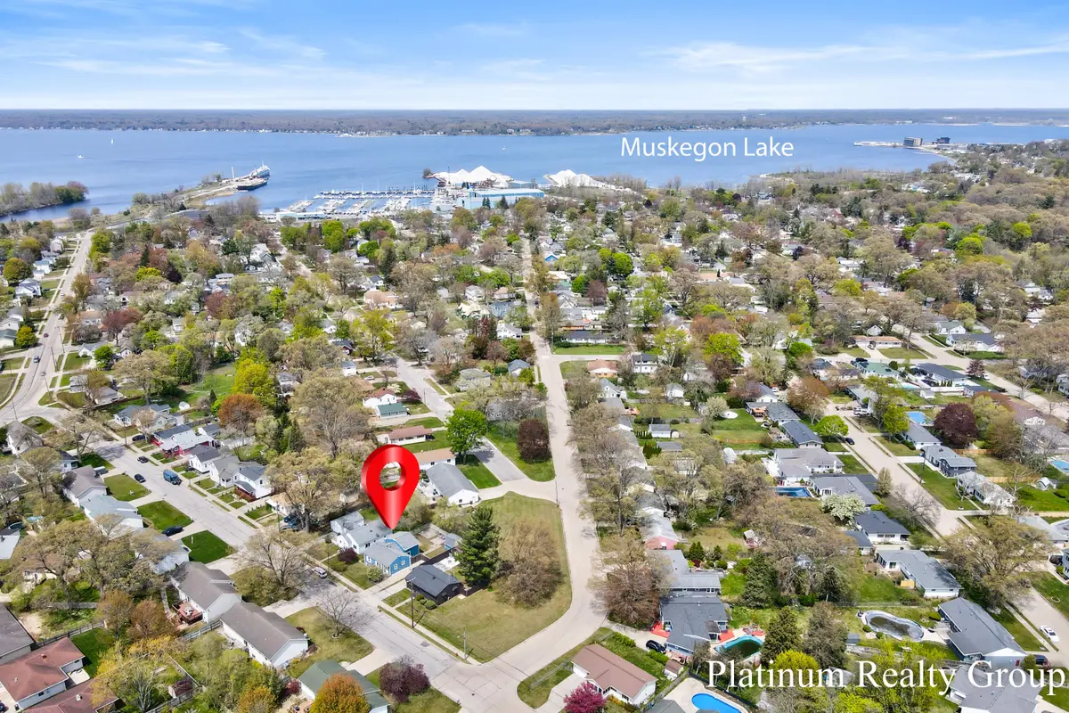 2390 Greenwood Street, Muskegon, MI 49441 - #1