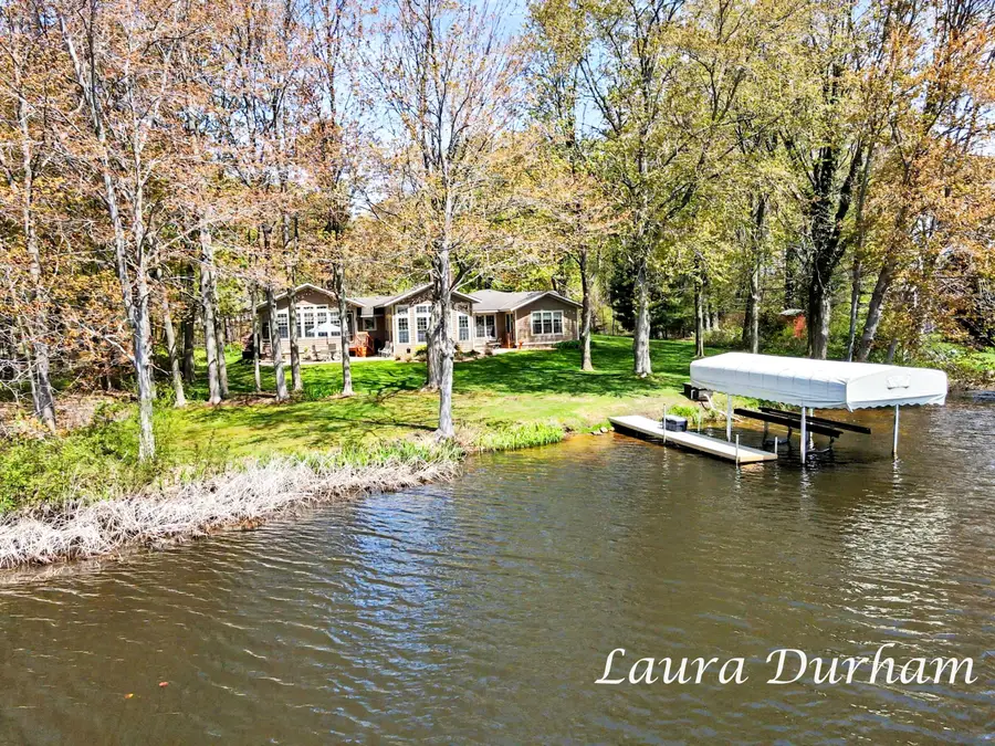 3636 Vienna Stras Street, Saugatuck, MI 49453 - #2