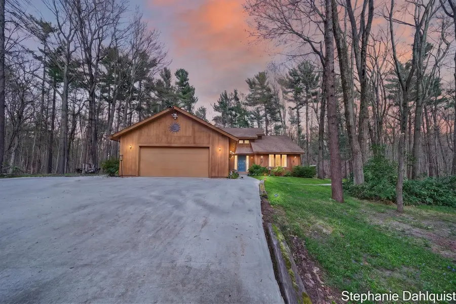 848 Scenic Drive, Muskegon, MI 49445 - #2