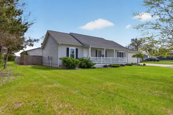 2545 Wolf Lake Road, Grass Lake, MI 49240