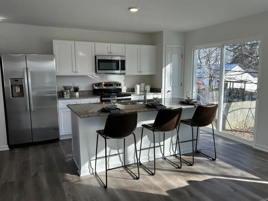 410 W Morrell Street, Jackson, MI 49203 - #2